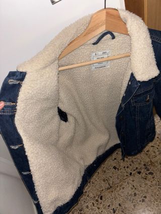 Cazadora vaquera Pull&Bear forrada S