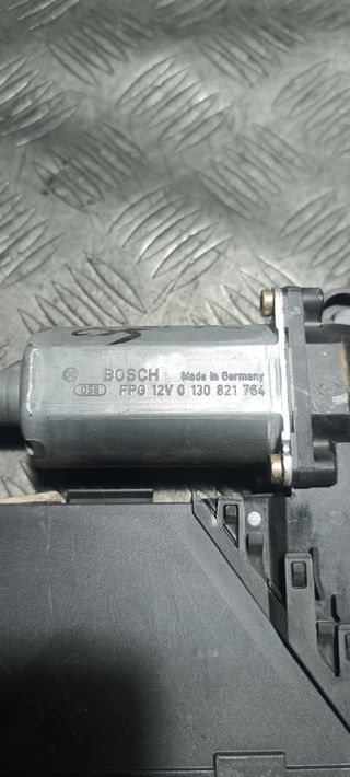 Motor Elevalunas Porsche Cayenne Del. Izq.