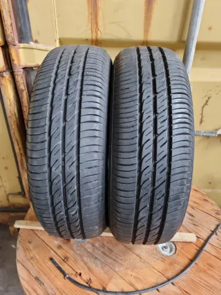 Se vende 2 Neumáticos en perfecto estado