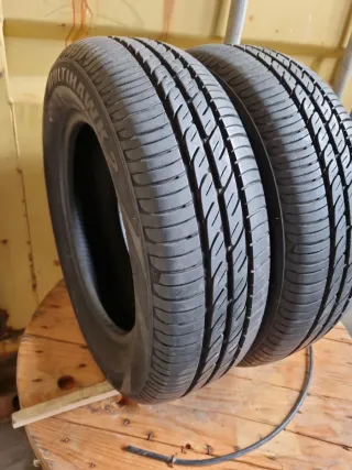 Se vende 2 Neumáticos en perfecto estado