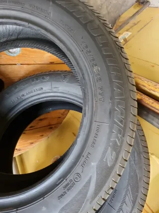 Se vende 2 Neumáticos en perfecto estado