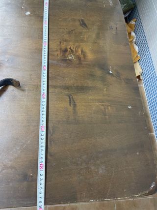 Mesa Castellana y 8 Sillas Madera restaurar.