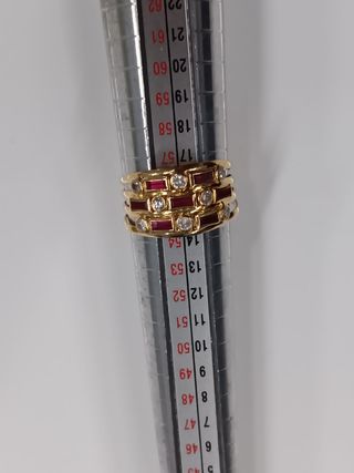 Anillo Oro 18K con Rubíes y circonitas