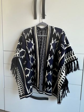 Chaqueta Chaleco Capa Azul y Blanco