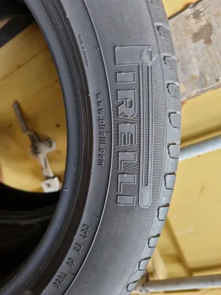 Se vende 2 Neumáticos en perfecto estado