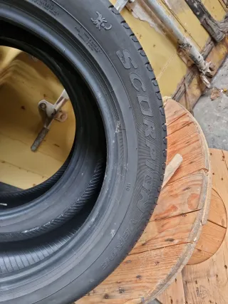 Se vende 2 Neumáticos en perfecto estado