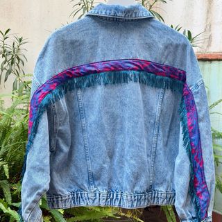 Chaqueta tejana customizada