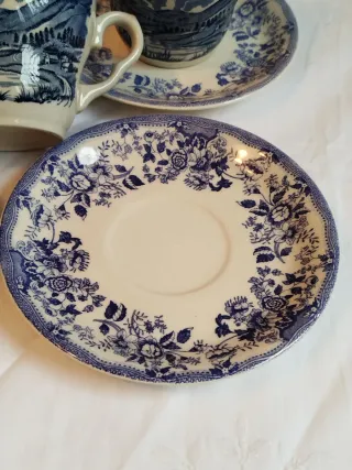 Inglesas, tamaño Té o desayuno. X 4.