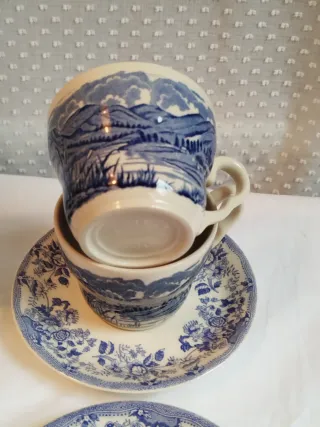 Inglesas, tamaño Té o desayuno. X 4.