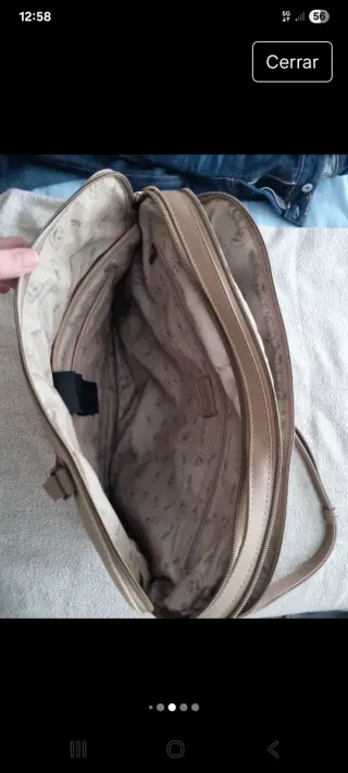 Maletín portadocumentos beige y gris