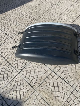 Copriruote camion con ganci