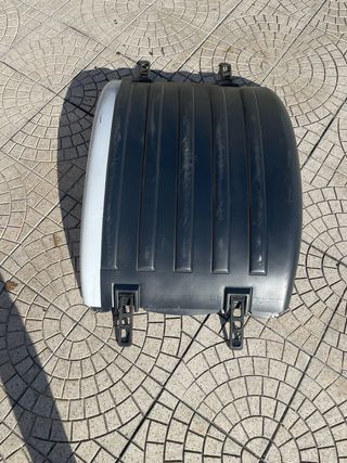 Copriruote camion con ganci