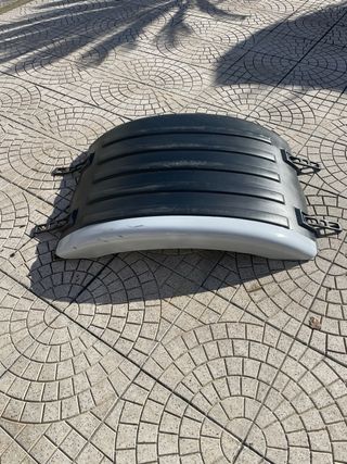 Copriruote camion con ganci