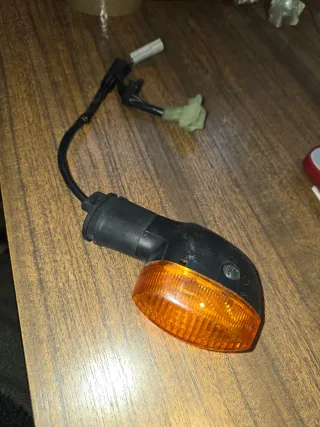 Intermitente Yamaha FZ1 1000 FZ6 600 Trasero Izq