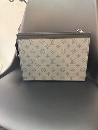 Neceser Louis Vuitton Beige