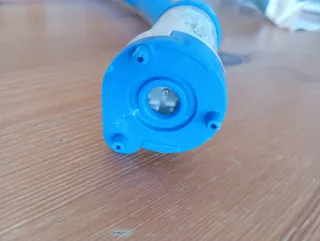 Bomba agua para deposito caravana