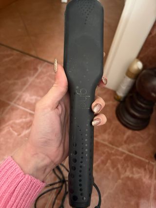 Piastra ghd nera usata