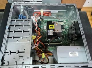 Servidor HP ProLiant ML110 G6