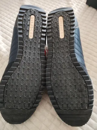 Zapatillas Tommy Hilfiger Azul y Blanco