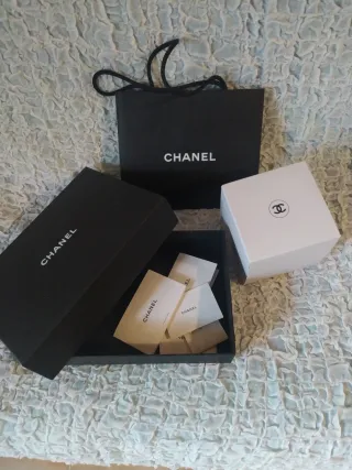 Chanel Borsa e Scatola