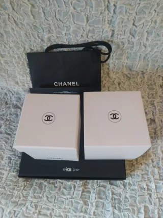 Chanel Borsa e Scatola