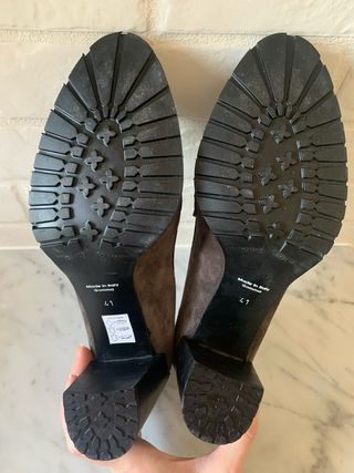 Scarpe in pelle scamosciata con tacco