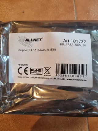 Kit Raspberry 4 SATA NAS (EU)