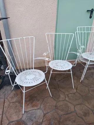 4 Sillas de Hierro Blancas