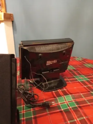 Mini cadena musical CD/Radio