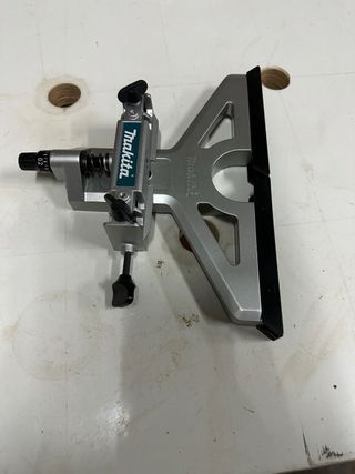 Fresadora Makita RP2303FC