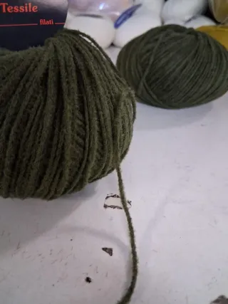 10 Gomitoli Microfibra Verde Bosco