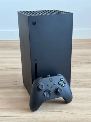 Xbox Series X 1TB + Mando Negro