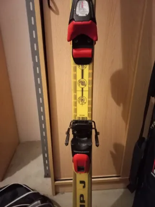 Esquís Rossignol Comp J Amarillo