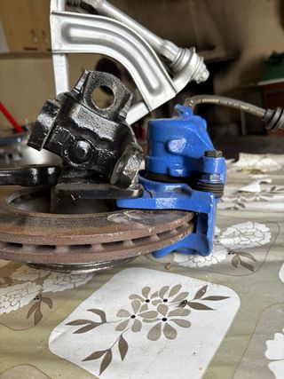 Piezas SEAT 600: Frenos y Brazos Suspensión