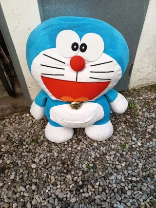 Muñeco Doraemon 80cm