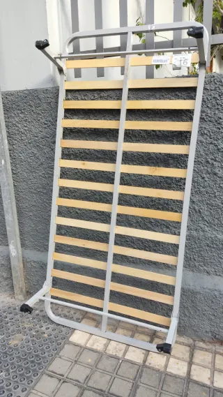 Somier individual abatible patas metálicas