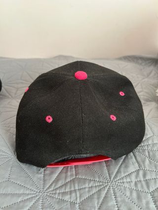 Conjunto de 2 Gorras NY y Swag