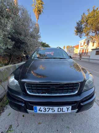 Volvo XC90 2004