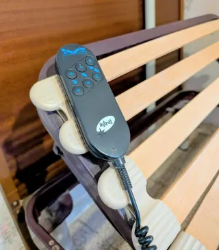 Cama articulada eléctrica y trapecio movilización