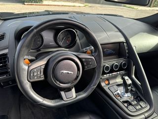 Jaguar F-Type S V6 380cv RWD 2015 Historial Jaguar