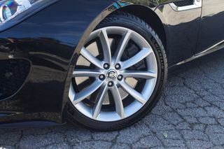 Jaguar F-Type S V6 380cv RWD 2015 Historial Jaguar