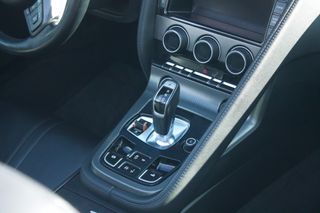 Jaguar F-Type S V6 380cv RWD 2015 Historial Jaguar