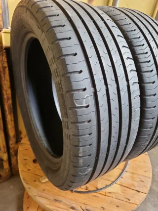 Se vende 2 Neumáticos en perfecto estado