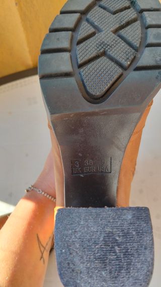Botines marrones talla 36 con cordones
