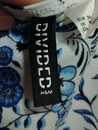 Vestido H&M floral blanco y azul