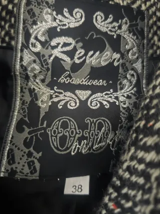 Abrigo tweed negro y gris