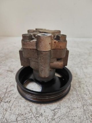 Bomba de dirección kia 314303 carnival