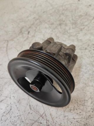 Bomba de dirección kia 314303 carnival