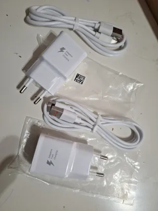 2 Cargadores Samsung Blancos