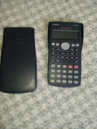 Calculadora Científica Casio fx-82MS Solar